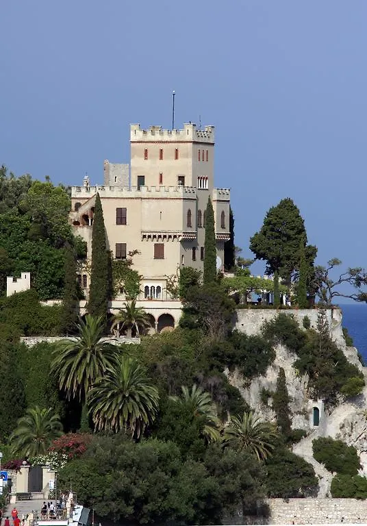 Lido Resort Finale Ligure Italien