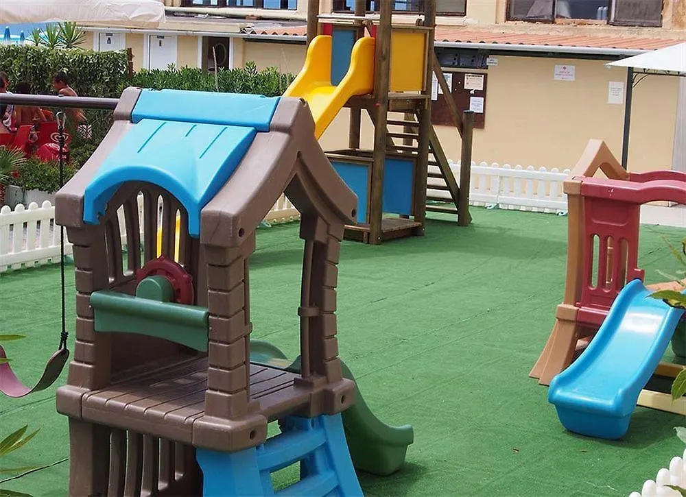 **** Aparthotel Lido Resort Finale Ligure Italien