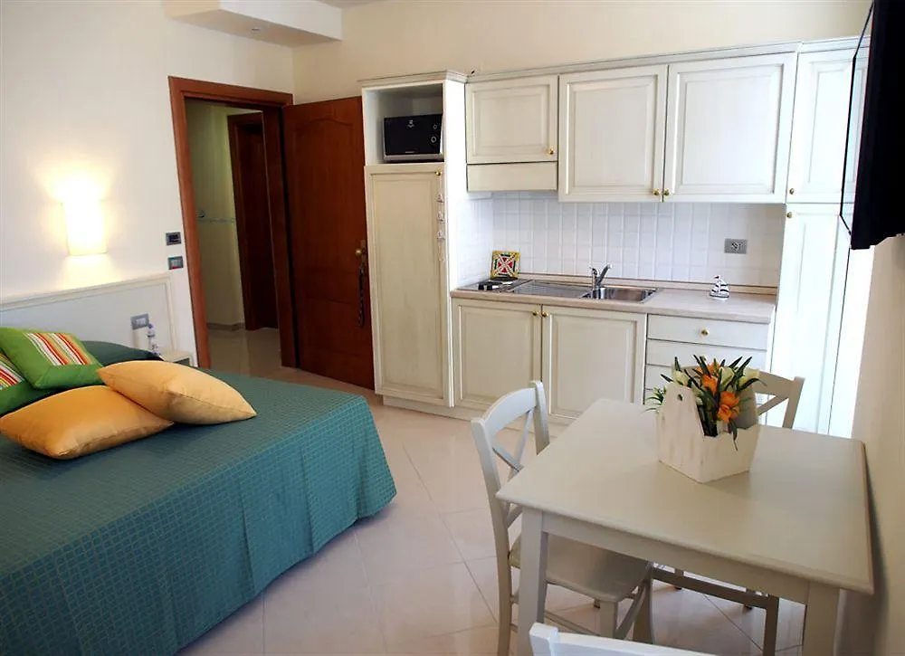 **** Aparthotel Lido Resort Finale Ligure Italien