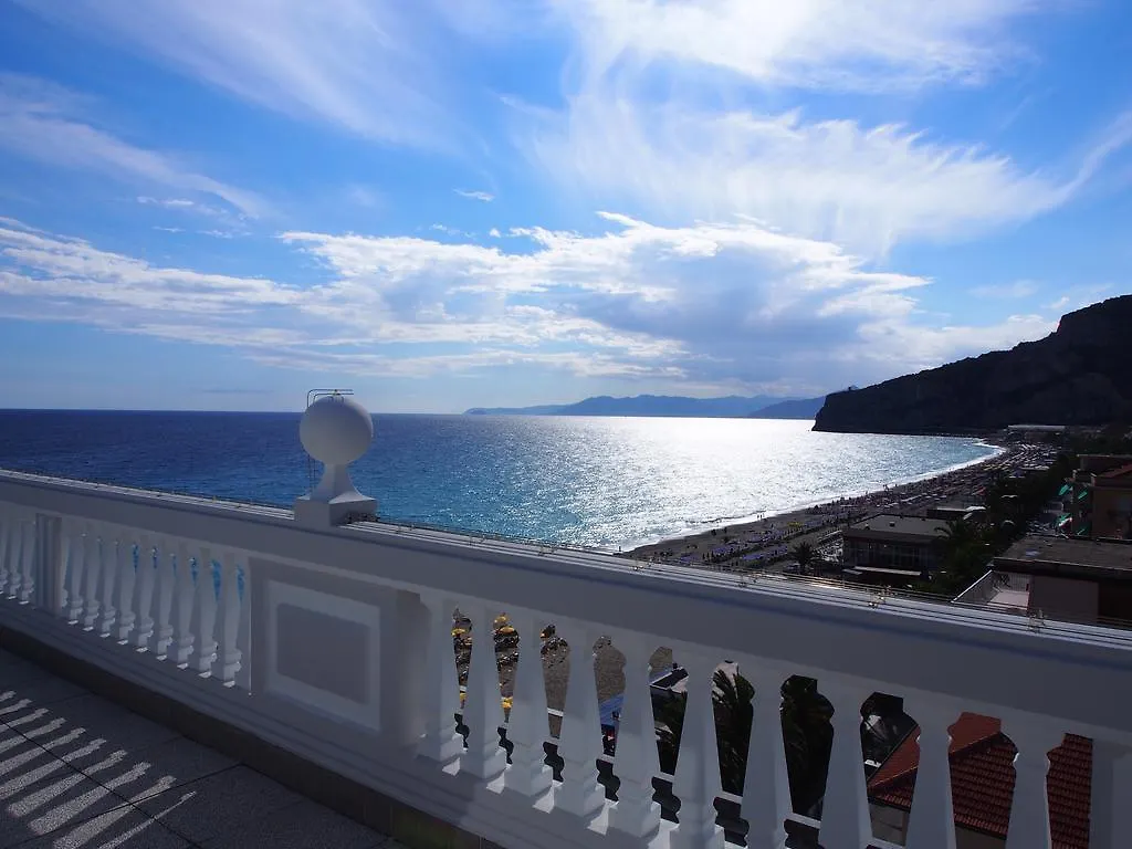 Lido Resort Finale Ligure Aparthotel