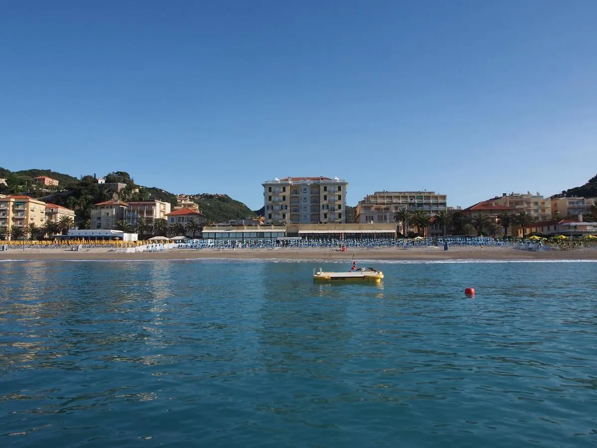 Lido Resort Finale Ligure 4*,